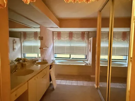 2640 SW Harem Circle Port St Lucie FL 34953