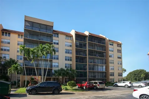 3821 Environ Boulevard Lauderhill FL 33319