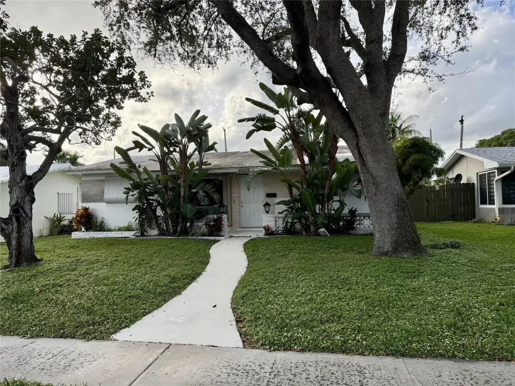 2120 N 34th Avenue Hollywood FL 33021