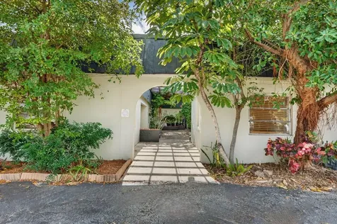 500 SE 23rd Avenue Pompano Beach FL 33062