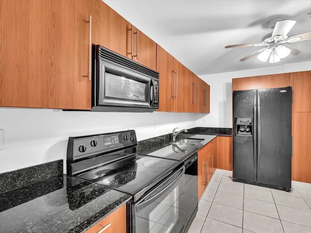3001 S Ocean Drive Hollywood FL 33019