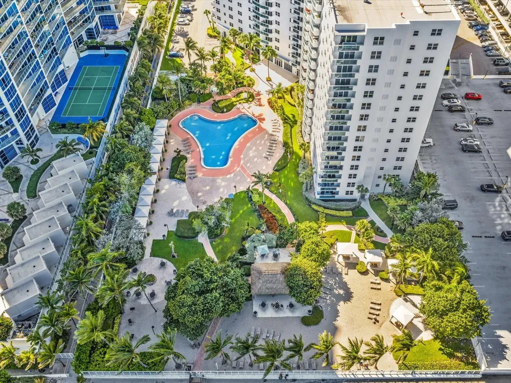 3001 S Ocean Drive Hollywood FL 33019