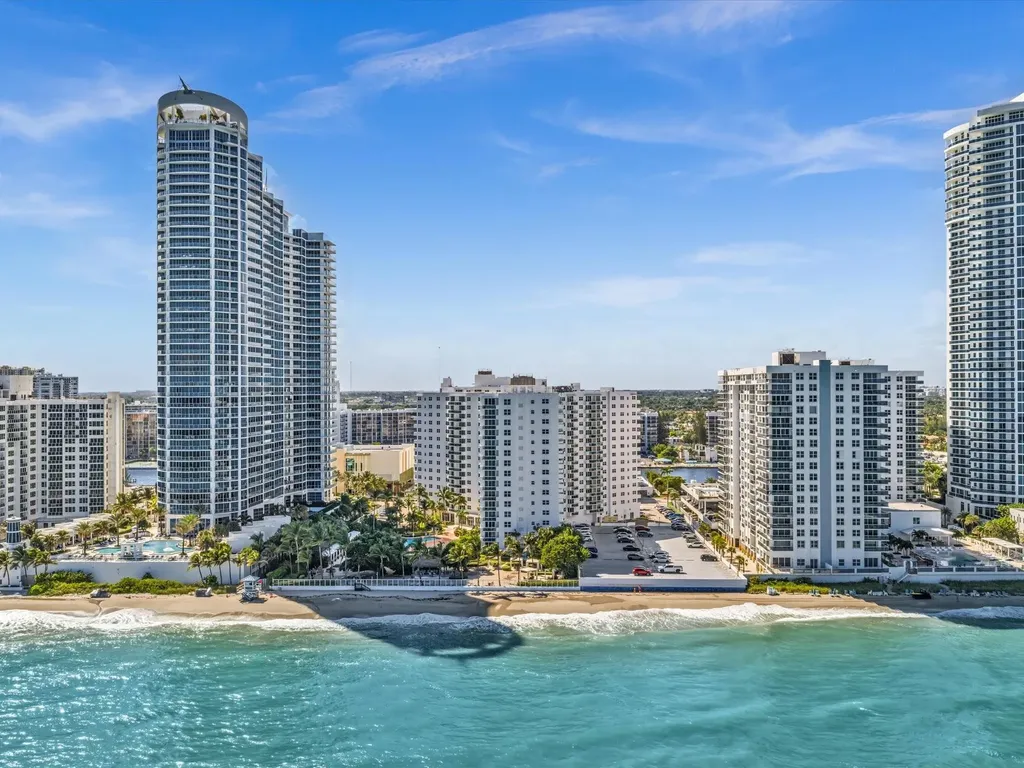 3001 S Ocean Drive Hollywood FL 33019
