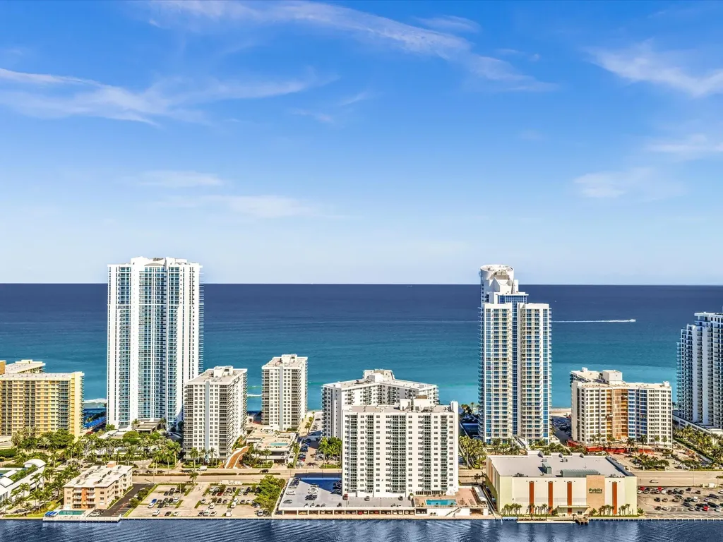 3001 S Ocean Drive Hollywood FL 33019