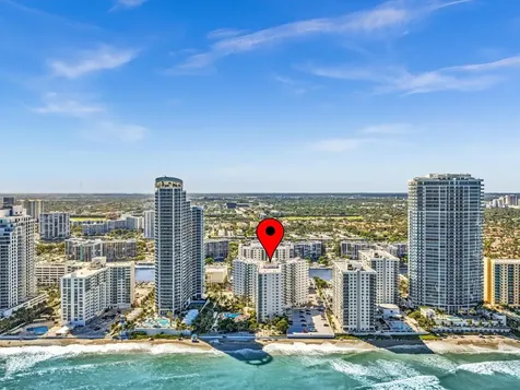 3001 S Ocean Drive Hollywood FL 33019