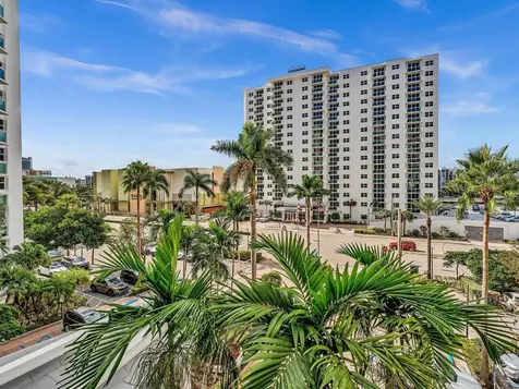 3001 S Ocean Drive Hollywood FL 33019