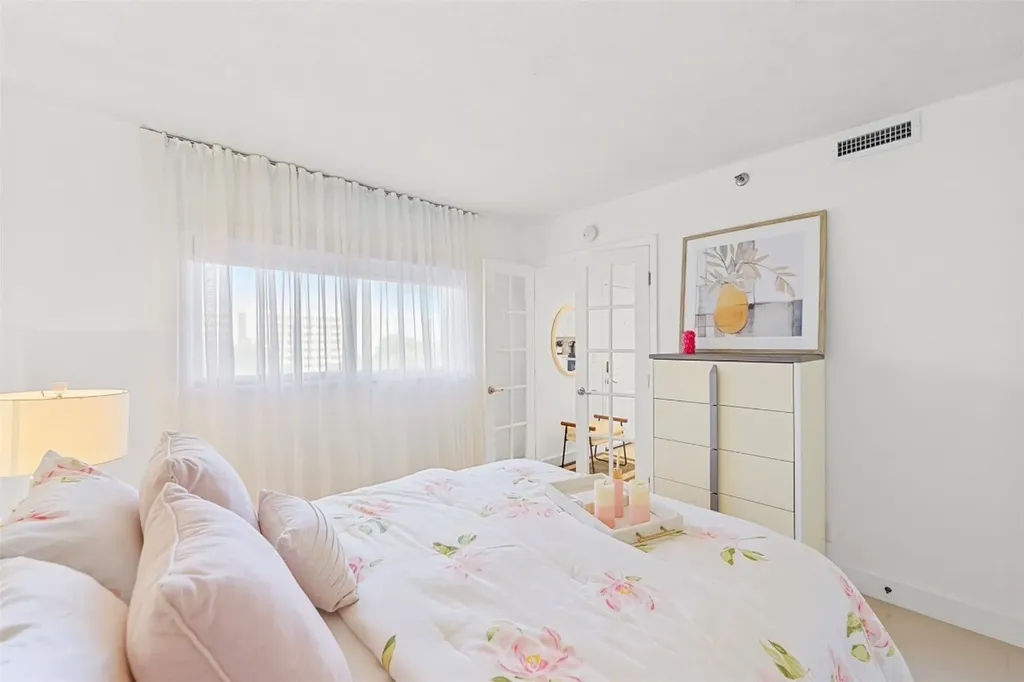 2202 S Cypress Bend Drive Pompano Beach FL 33069