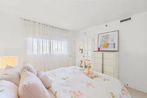 2202 S Cypress Bend Drive Pompano Beach FL 33069