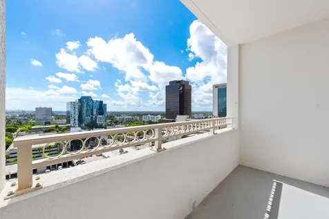 511 SE 5th Avenue Fort Lauderdale FL 33301