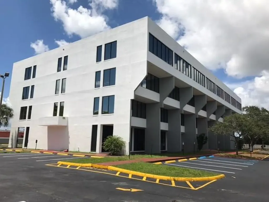 840 SW 81st Avenue North Lauderdale FL 33068