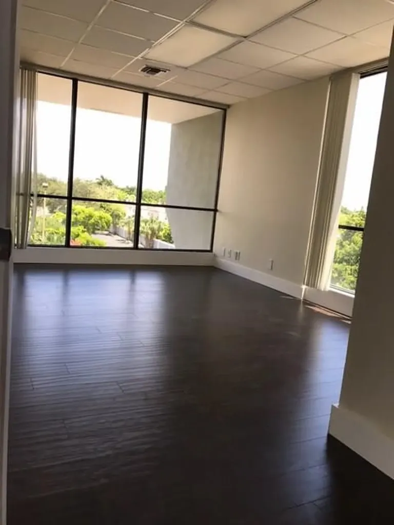840 SW 81st Avenue North Lauderdale FL 33068