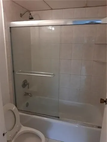 3650 Inverrary Drive Lauderhill FL 33319