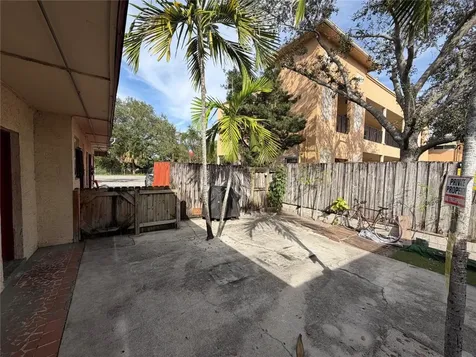1536 NW 6th Street Fort Lauderdale FL 33311