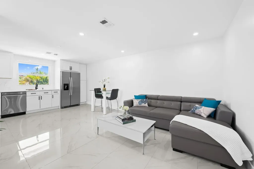 865 NE 23rd Terrace Pompano Beach FL 33062
