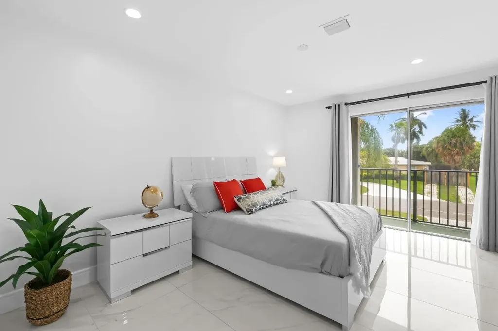 865 NE 23rd Terrace Pompano Beach FL 33062