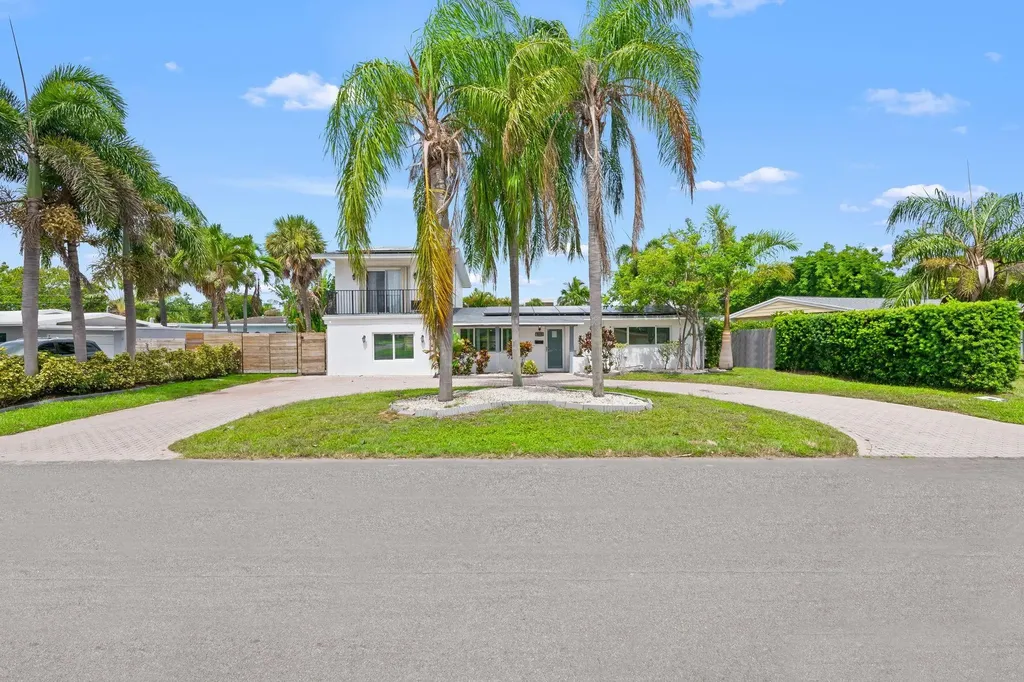 865 NE 23rd Terrace Pompano Beach FL 33062