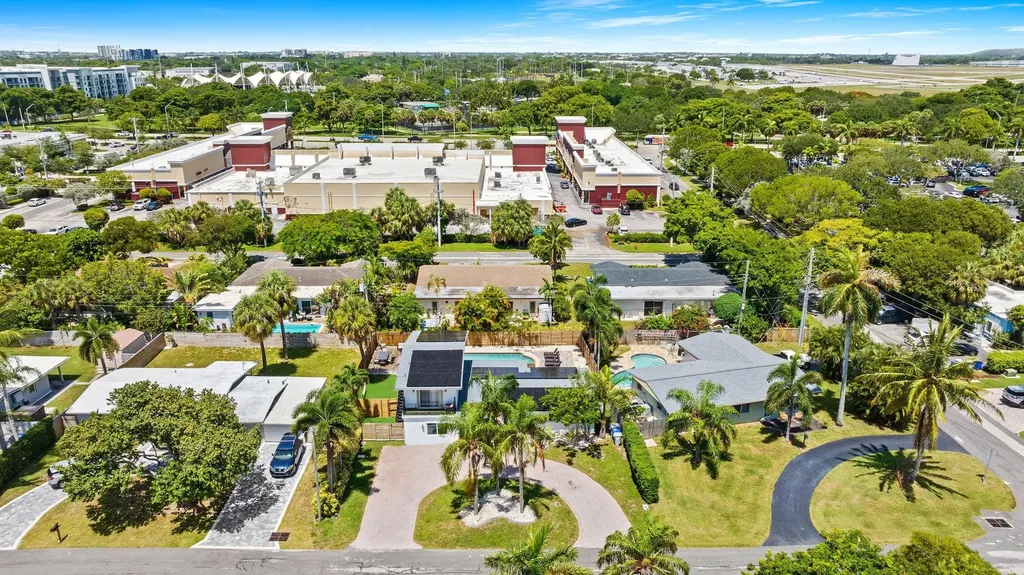 865 NE 23rd Terrace Pompano Beach FL 33062