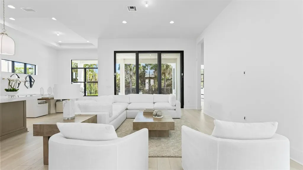 13270 Artisan Circle Palm Beach Gardens FL 33418