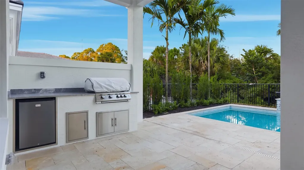 13270 Artisan Circle Palm Beach Gardens FL 33418