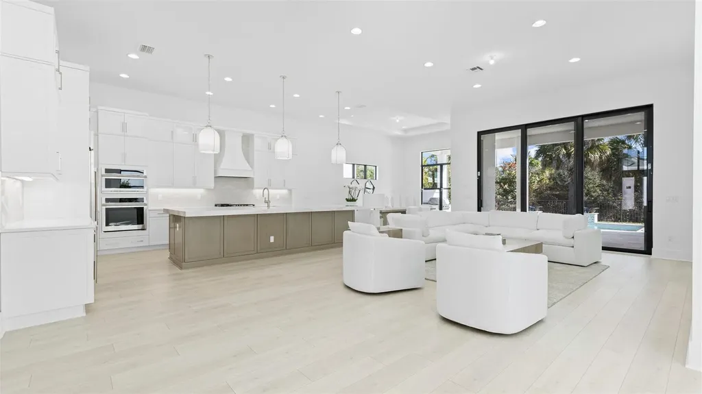 13270 Artisan Circle Palm Beach Gardens FL 33418