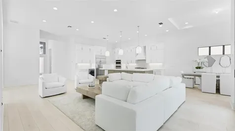 13270 Artisan Circle Palm Beach Gardens FL 33418