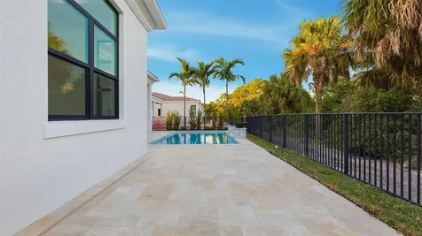 13270 Artisan Circle Palm Beach Gardens FL 33418
