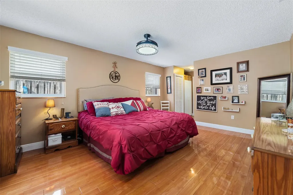10510 NW 24 Street Sunrise FL 33322