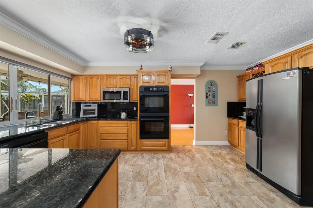10510 NW 24 Street Sunrise FL 33322
