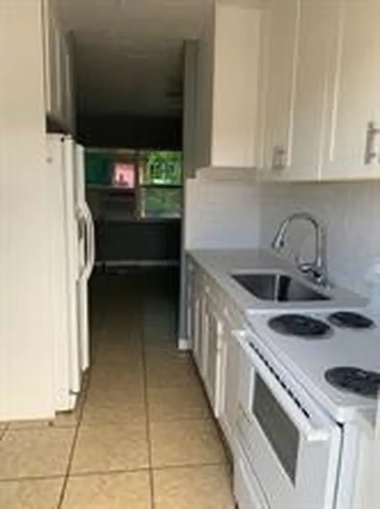 911 NW 12th Avenue Fort Lauderdale FL 33311