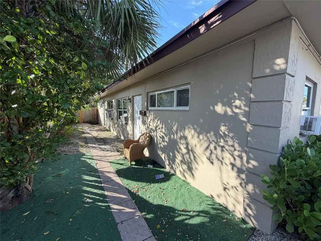 911 NW 12th Avenue Fort Lauderdale FL 33311