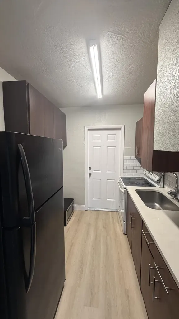 911 NW 12th Avenue Fort Lauderdale FL 33311
