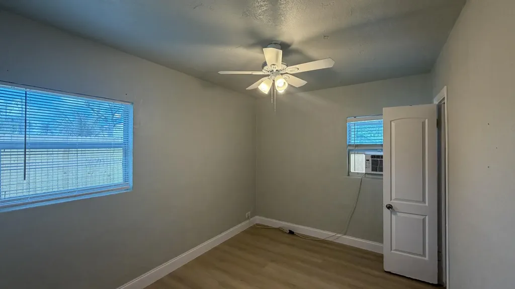 911 NW 12th Avenue Fort Lauderdale FL 33311