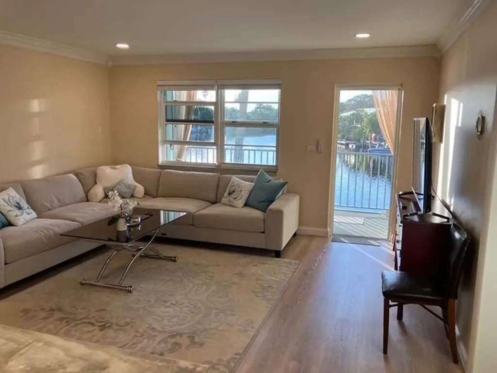 801 NE 18th Court Fort Lauderdale FL 33305