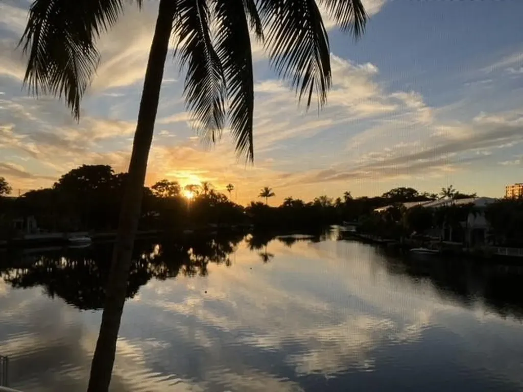 801 NE 18th Court Fort Lauderdale FL 33305
