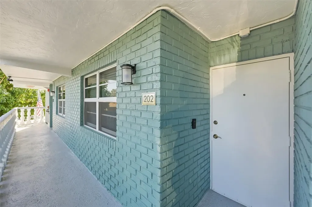 801 NE 18th Court Fort Lauderdale FL 33305