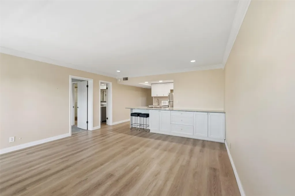 801 NE 18th Court Fort Lauderdale FL 33305
