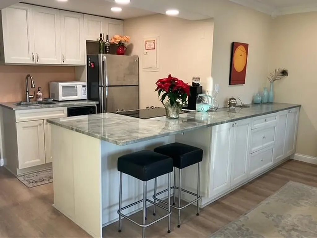 801 NE 18th Court Fort Lauderdale FL 33305