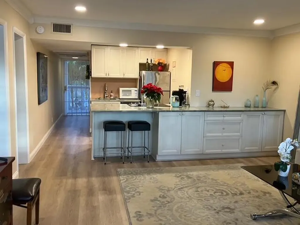 801 NE 18th Court Fort Lauderdale FL 33305