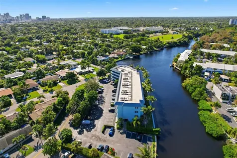 801 NE 18th Court Fort Lauderdale FL 33305