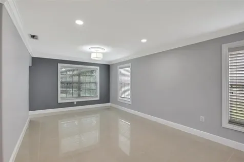 2355 NW 138th Drive Sunrise FL 33323
