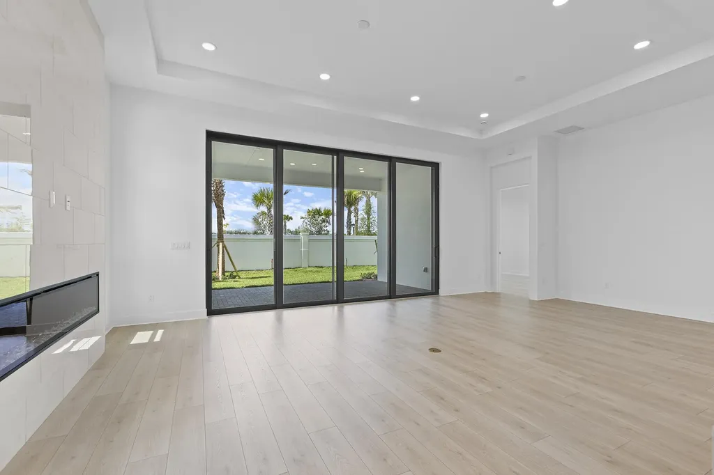 14068 Bastille Street Palm Beach Gardens FL 33412