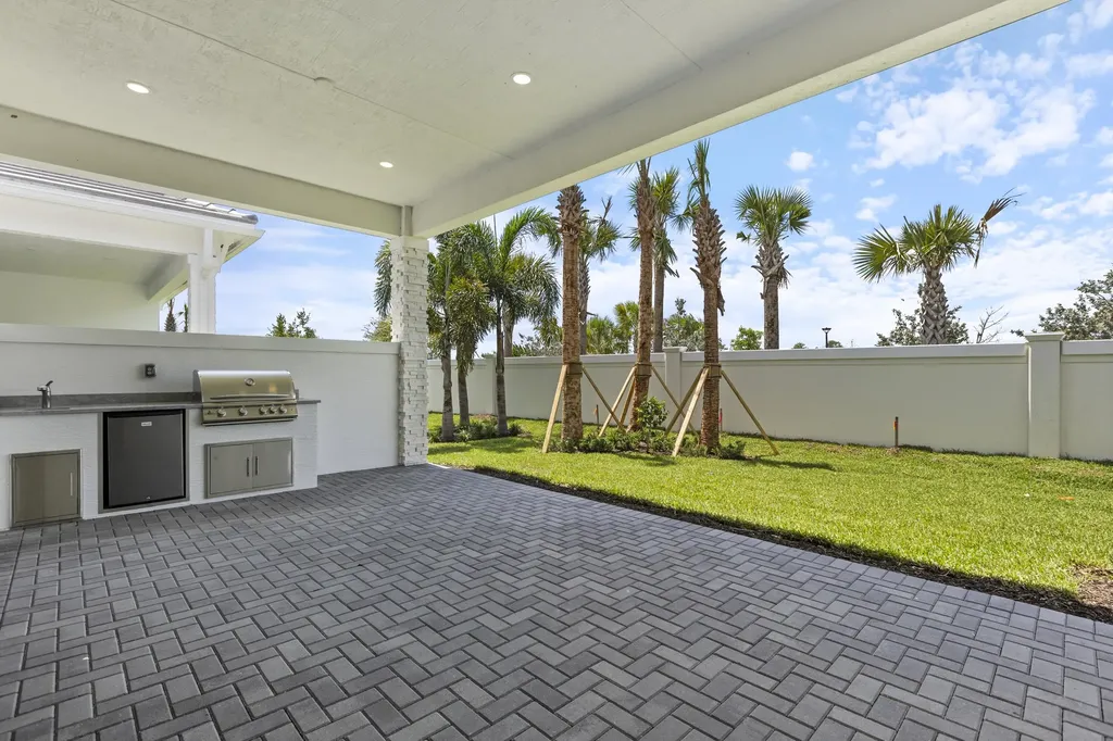 14068 Bastille Street Palm Beach Gardens FL 33412