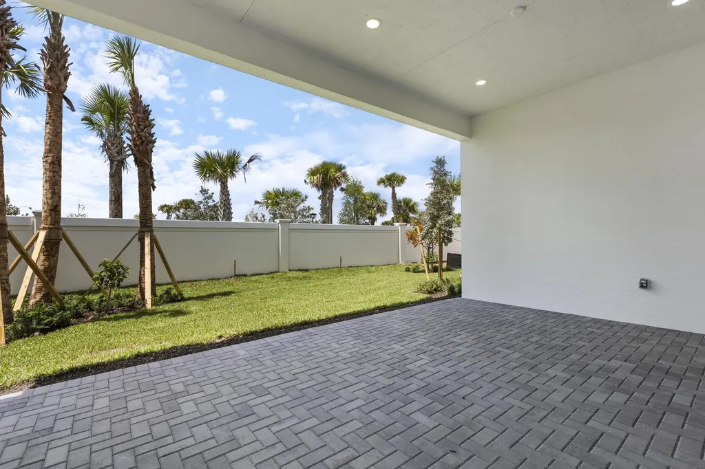 14068 Bastille Street Palm Beach Gardens FL 33412