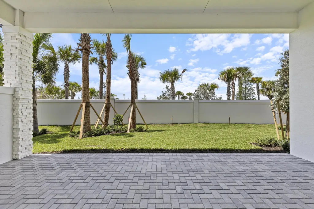 14068 Bastille Street Palm Beach Gardens FL 33412