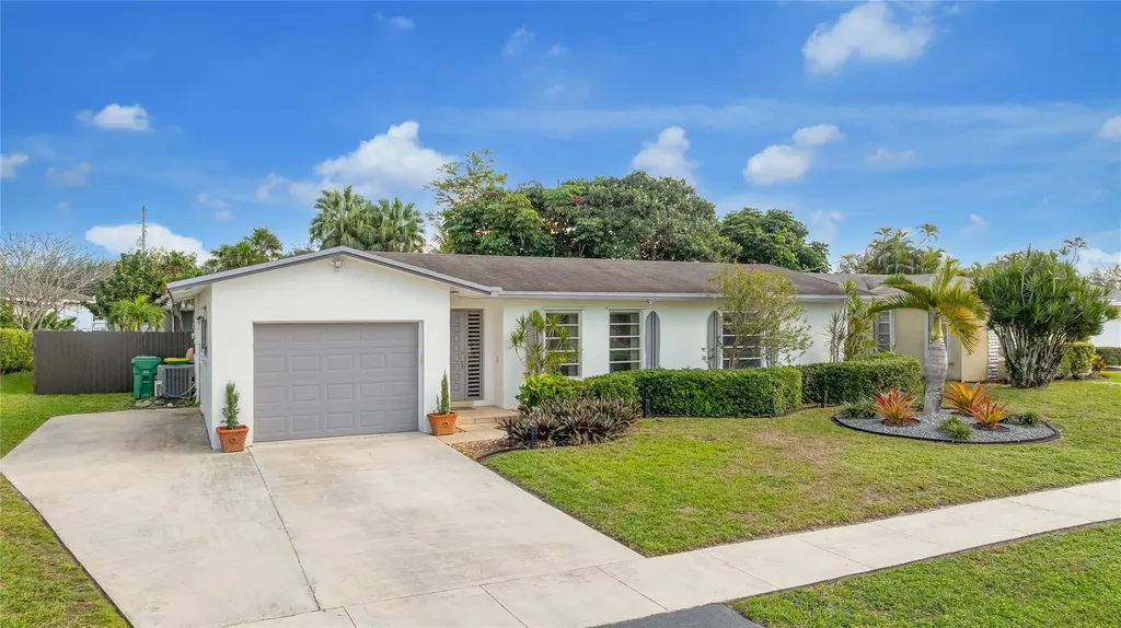 140 SW 126th Avenue Plantation FL 33325