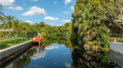 140 SW 126th Avenue Plantation FL 33325