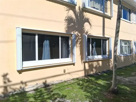 5720 NE 22nd Way Fort Lauderdale FL 33308