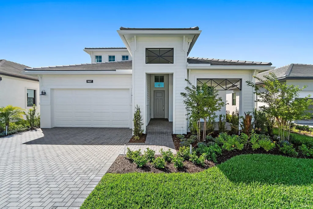 9607 St Germain Drive Palm Beach Gardens FL 33412