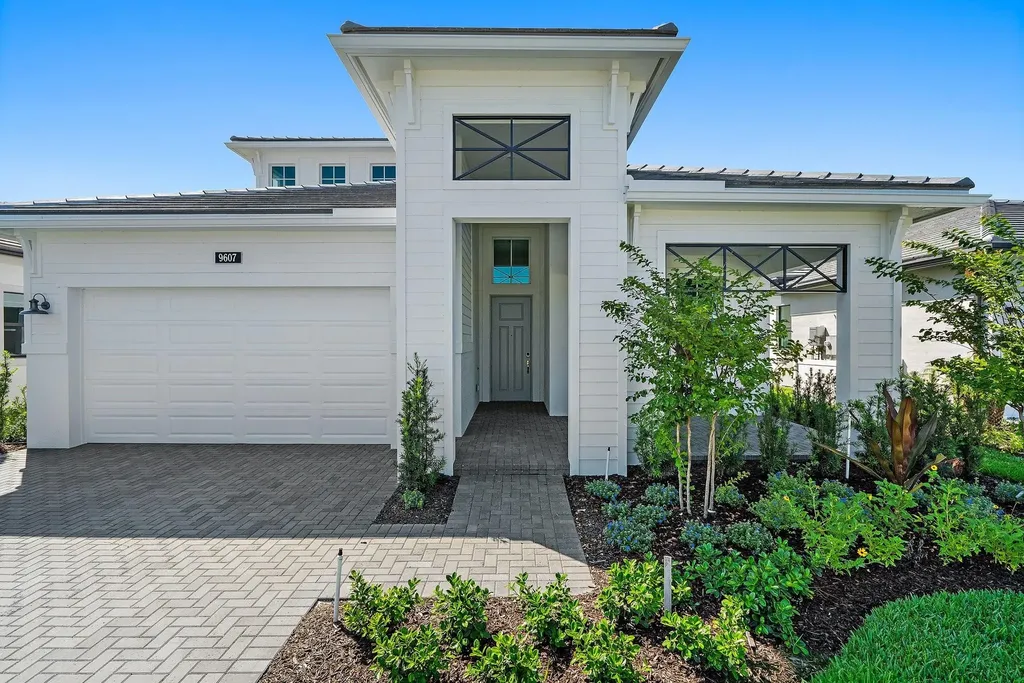 9607 St Germain Drive Palm Beach Gardens FL 33412