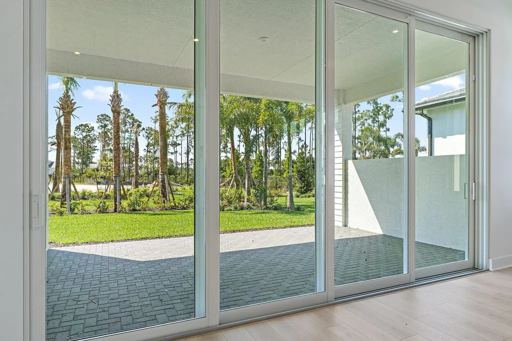 9607 St Germain Drive Palm Beach Gardens FL 33412